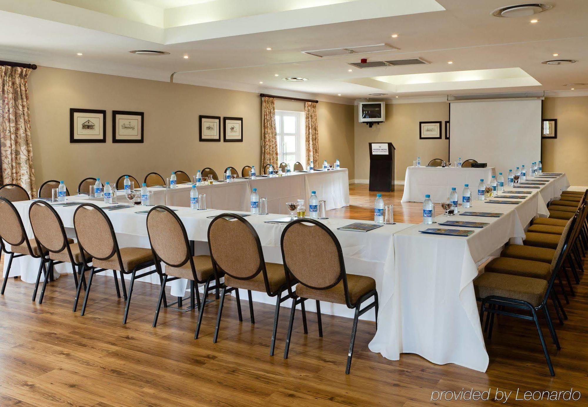 Protea Hotel By Marriott Mahikeng Exterior photo