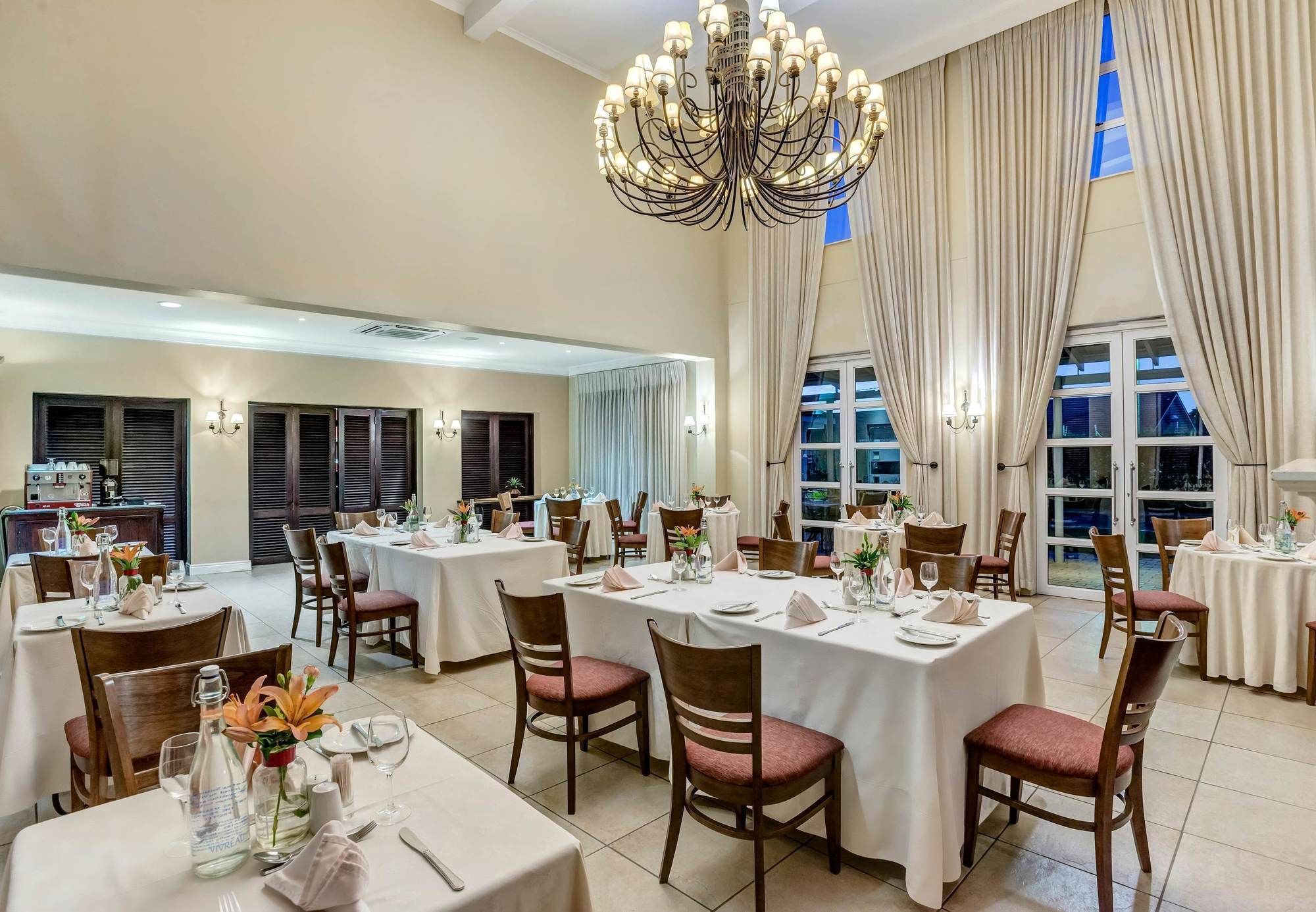 Protea Hotel By Marriott Mahikeng Exterior photo